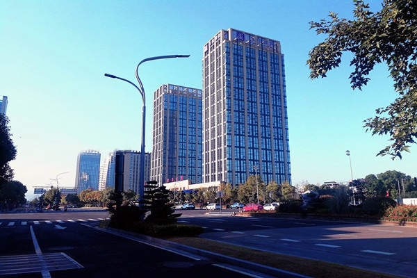 樓宇智能化專業(yè)化、系統(tǒng)化、節(jié)能化特點！